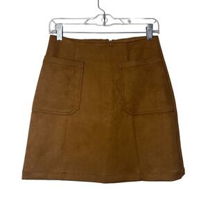 Maurices High Rise Faux Suede Skirt Size 2 Pockets Back Zipper